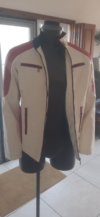 Casaco de motociclista para o verão
