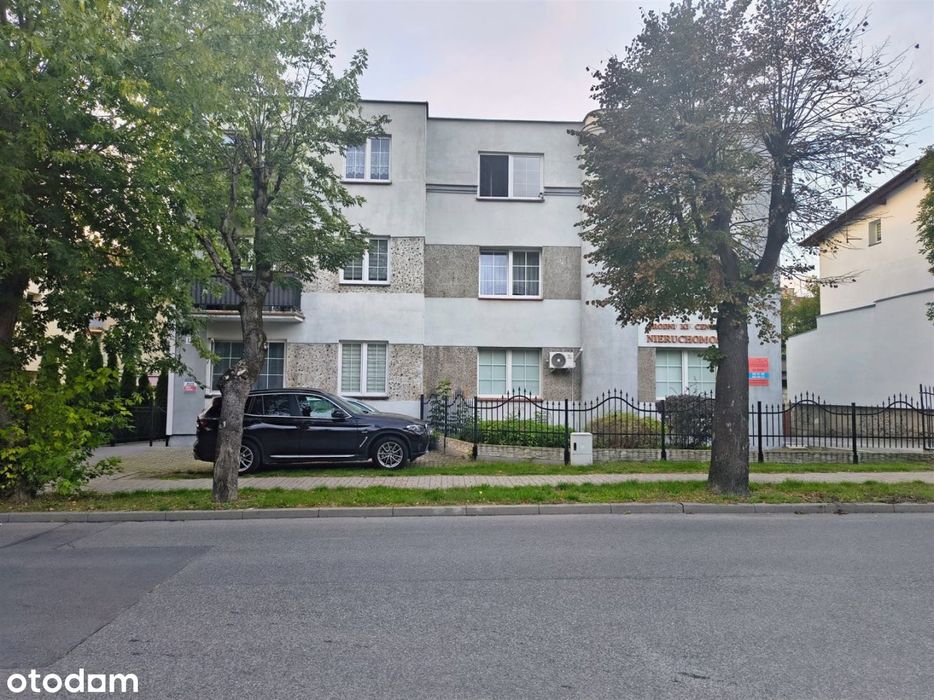 2 pokojowe z balkonem na 2 piętrze - centrum miasta