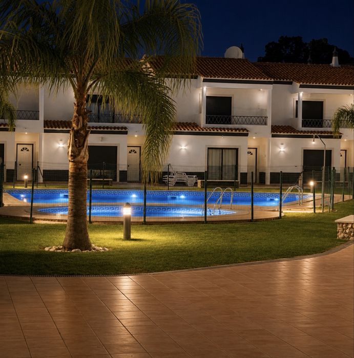 Moradia T3 de Excelência no Condomínio Magnólia Village – Mosqueira, Albufeira