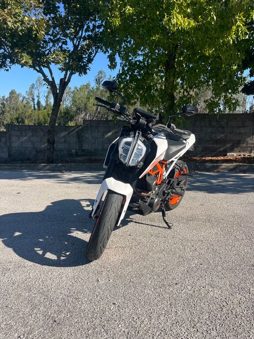 Motociclo ktm duke