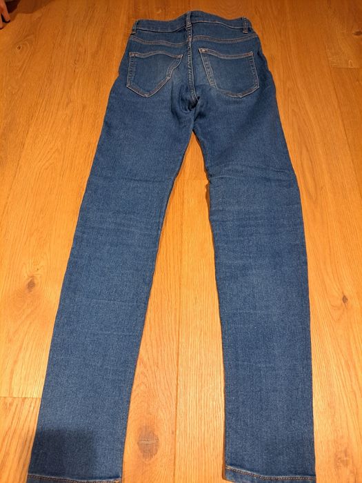 Spodnie dżinsy z firmy z PULL&BEAR rozmiar 34
