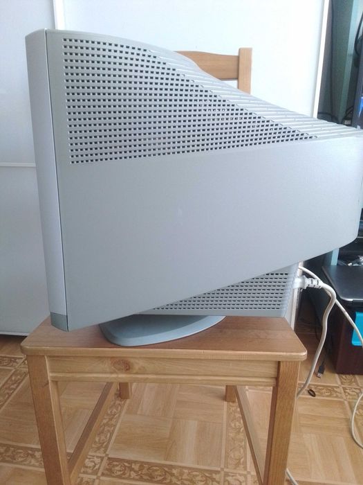 Monitor CRT  LG Flatron ez T710BH
