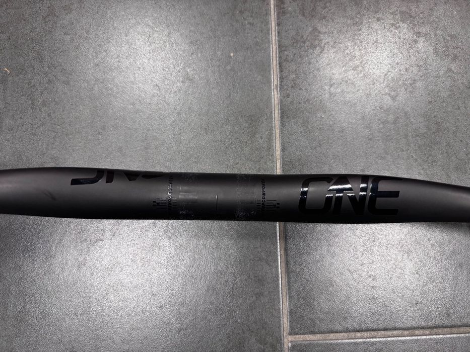 Kierownica ONEUP Carbon E-Bar 770mm 35/35mm jak nowa