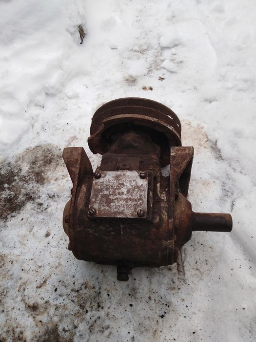 продам редуктори