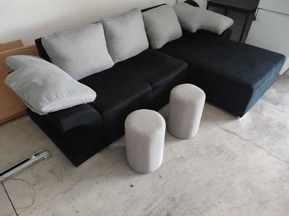 Sofá Chaise Longue + 2 Puffs