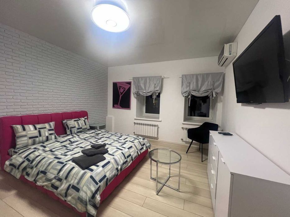 3к Басейна 3,люкс,Гуллівер,Центр подобово,метро Палац Спорту Хрещатик