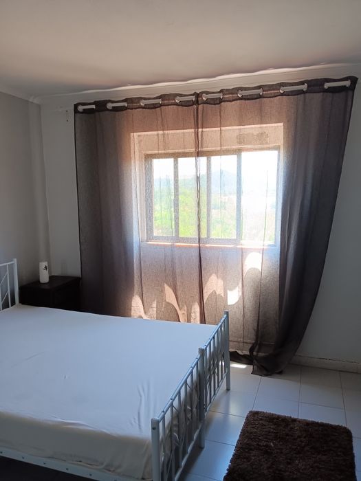 Quarto para arrendar