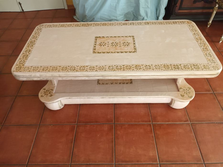 Mesa de Centro Maciça