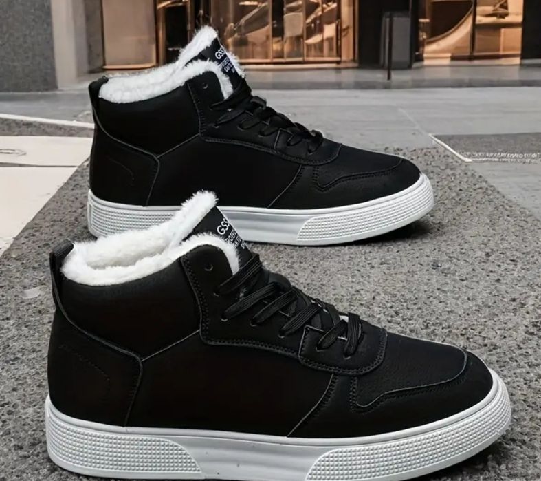 Кросівкі для міста всі розміри