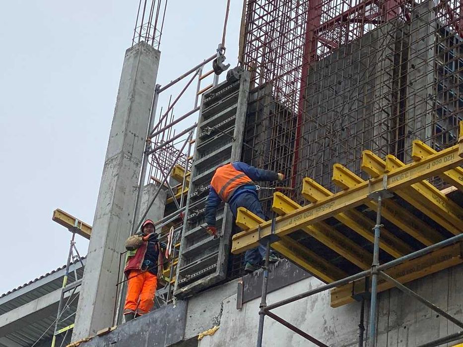 Будівництво під ключ: складські, офісні, комерційні та житлові будівлі