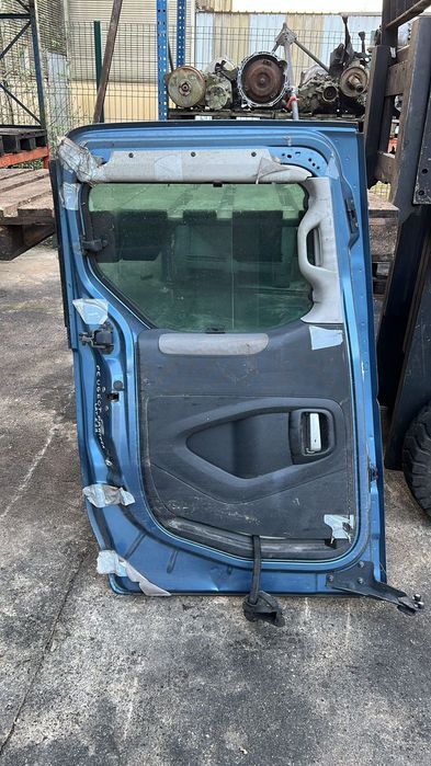 Porta Lateral Esquerda Peugeot Partner
