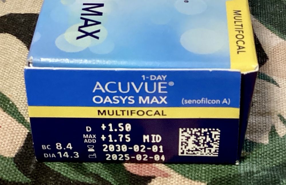 Soczewki kontaktowe multifokalne Acuvue Oasys Max +1.5, addycja +1.75
