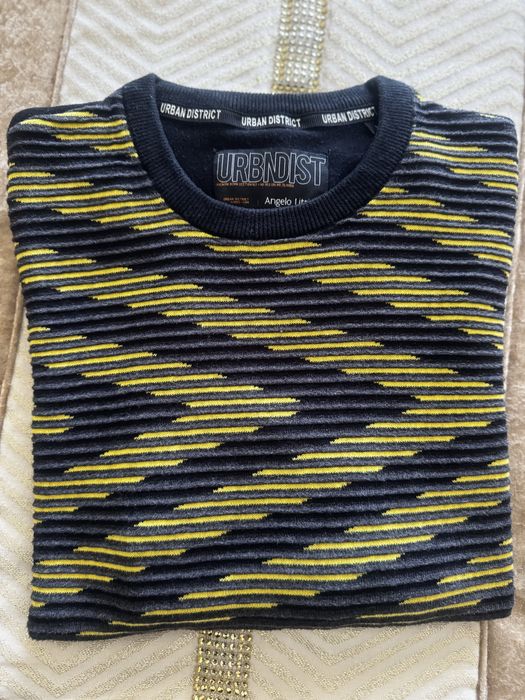 Camisola de homem da Urban District, tam L