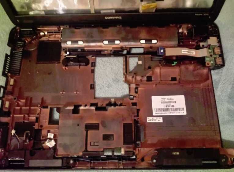 obudowa zawiasy panel matrycy ramka klapa palmrest touchpad hp cq58