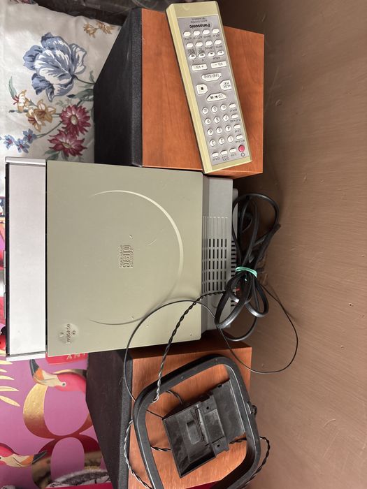Wieża Panasonic