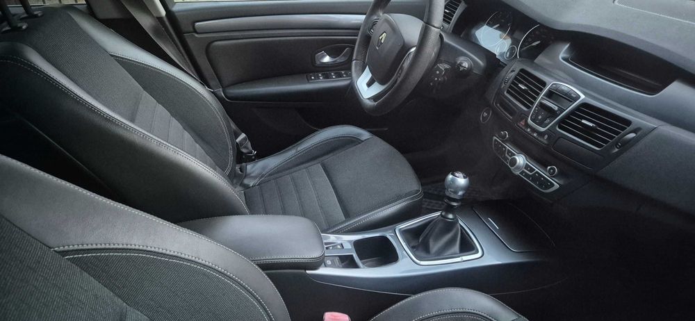 Laguna III 2,0 dci 2010r