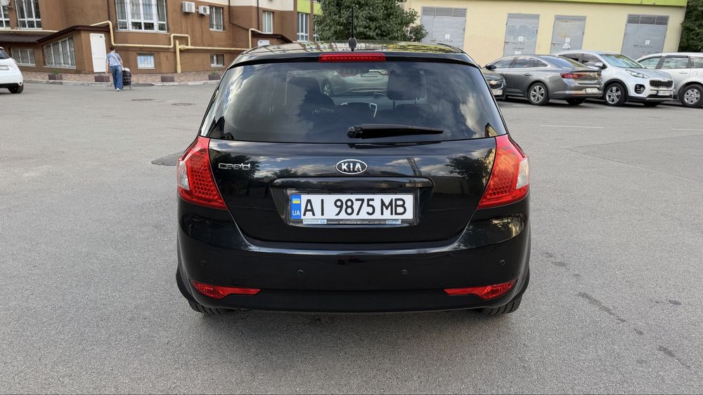 KIA CEED 1.6 газ/бензин Клімат