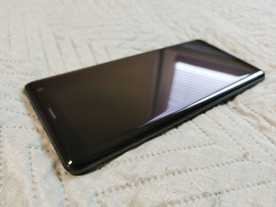 Smartfon SONY Xperia XZ3 demo