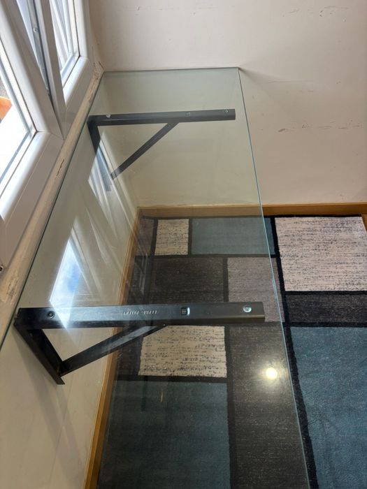 Secretária de vidro