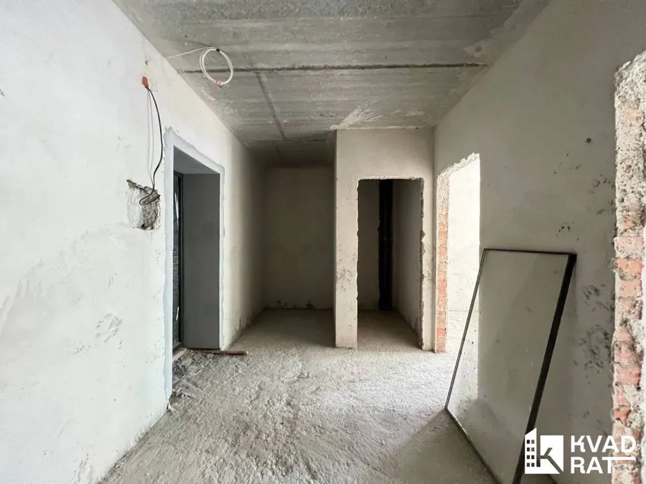 Велика 1,5 кімнатна квартира біля озера!2поверх