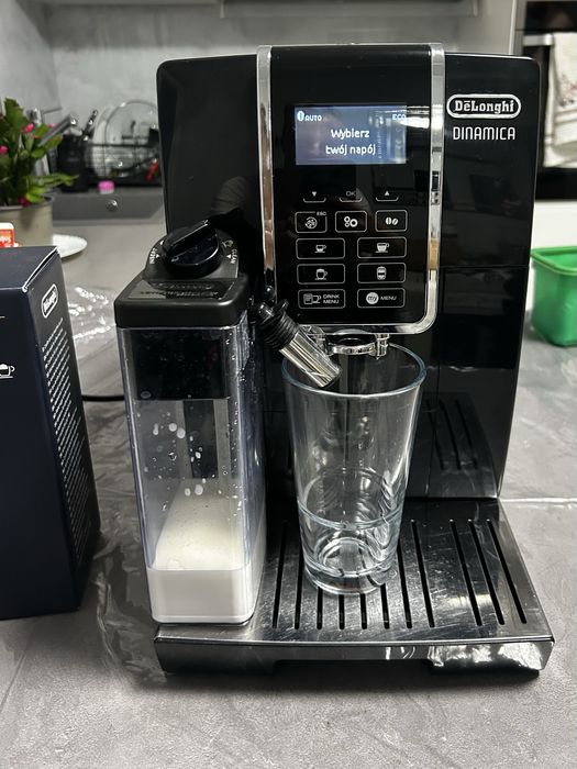 Ekspres do kawy DeLonghi Dinamica