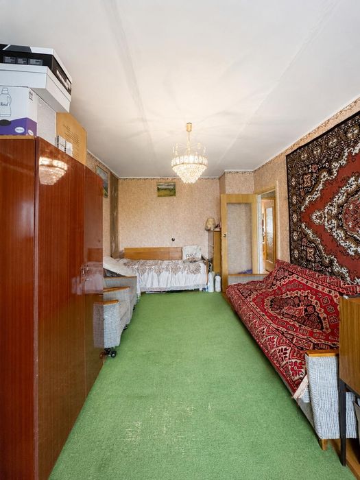 3 Кімнатна Квартира Напроти Ринку, АТБ !