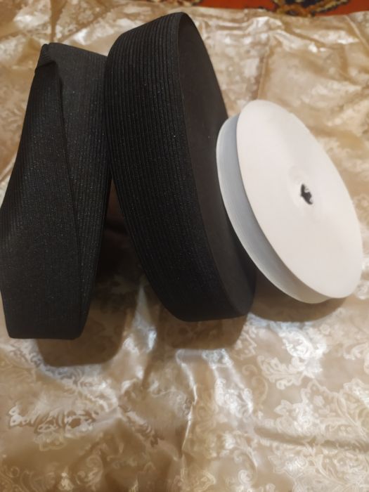 Продаю  гумова  стрічка  для одягу. Нова,