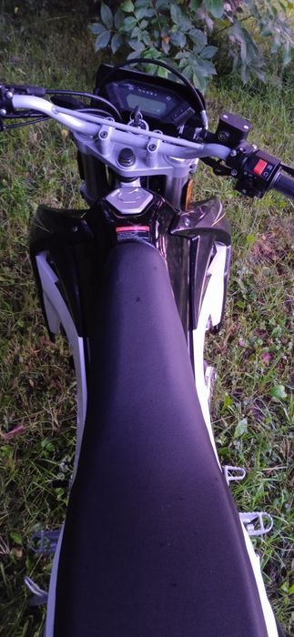 Продам мотоцикл LONCIN  LX 300GY3