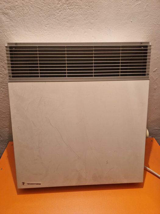 Grzejnik elektryczny wiszący Technotherm