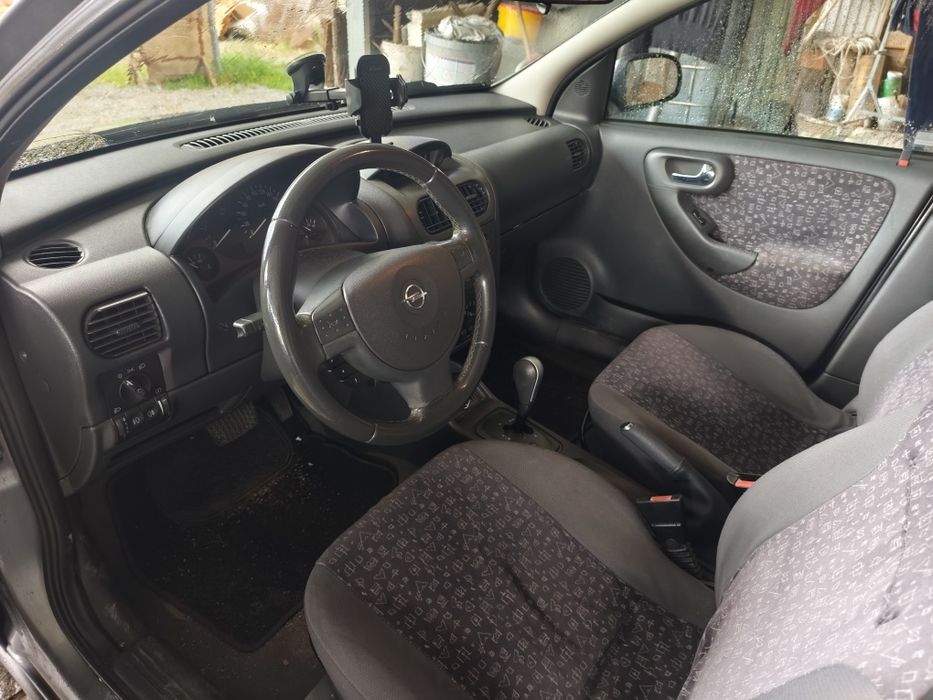 Corsa 1.2 Elegance Easytronic Cx Automática