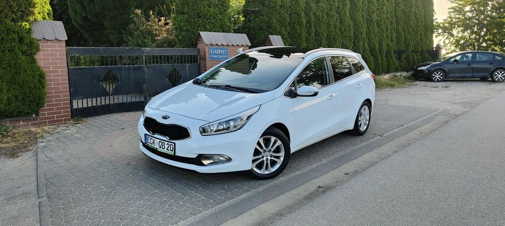 Kia Ceed 1.6CRDI 128KM # Panorama_LED_ Kamera # SUPER STAN !