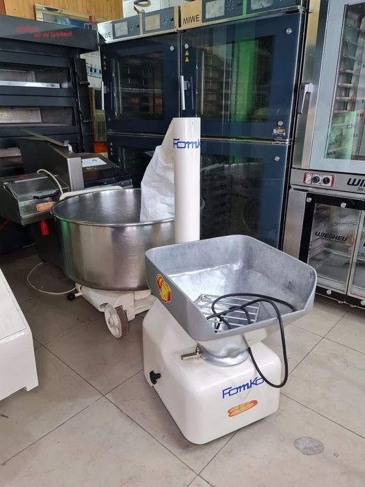 Мукопросеиватель Мукопросіювач  Fomko turbo c магнитоной сеткой