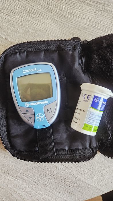 Glukometr Medtronic CONTUOR Link