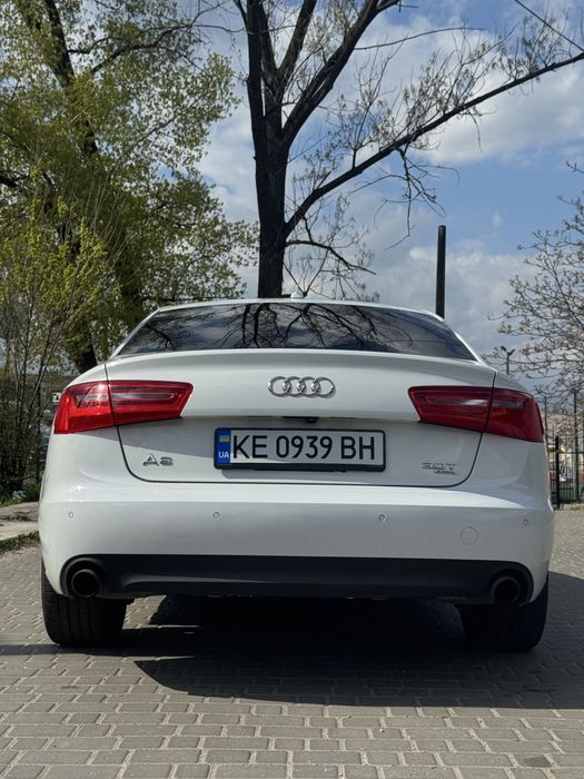 Audi A6 2013 VIN WAUGGAFC1DN142381 фото оголошення 6 з 13
