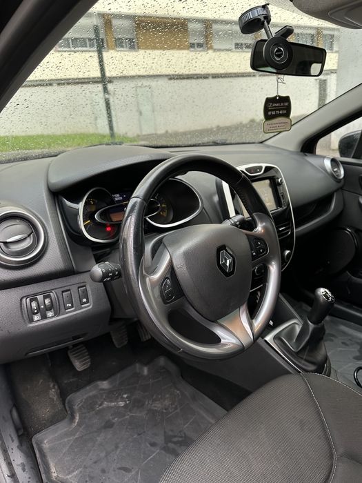 Clio 4  1.5 dci carro todos boa