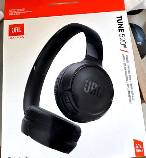 Навушники jbl tune 520