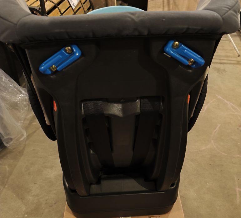 Foteliki lionello liam