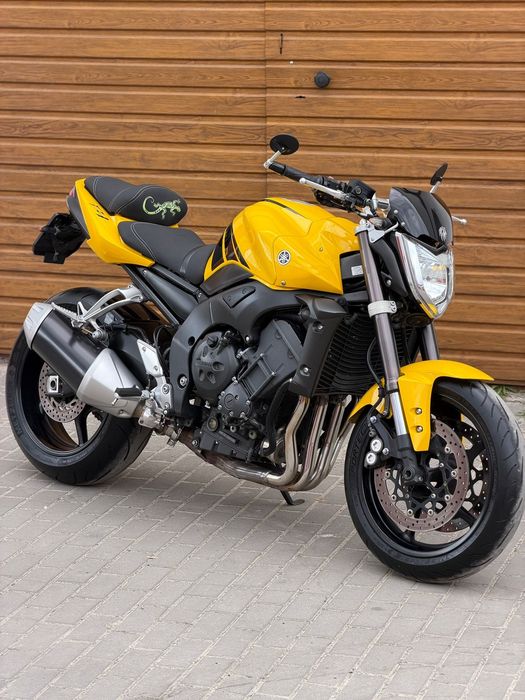 Свіжопригнаний Yamaha Fz1