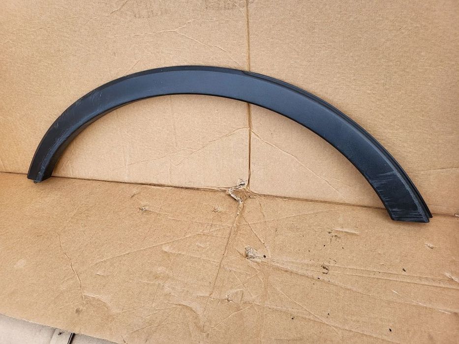 listwa blotnika prawy tyl opel mokka a x 95164756 95164507