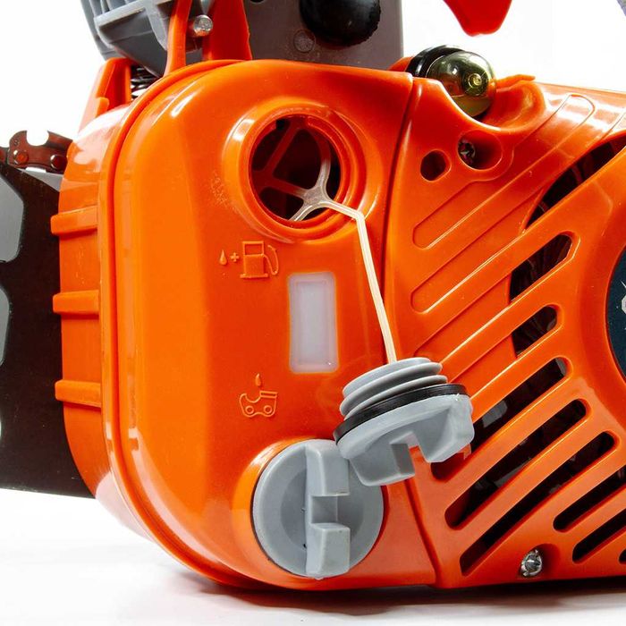 Pilarka spalinowa  DEMON /CS-2500/ Gałęziówka Olej