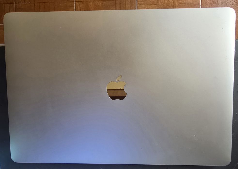Ecrã para MacBook Pro 15 / 2016 / 2017/ 2018 / 2019