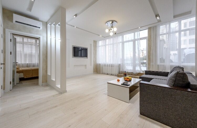 Апартаменты посуточно/ помесячно с террасой 80 метров /1010