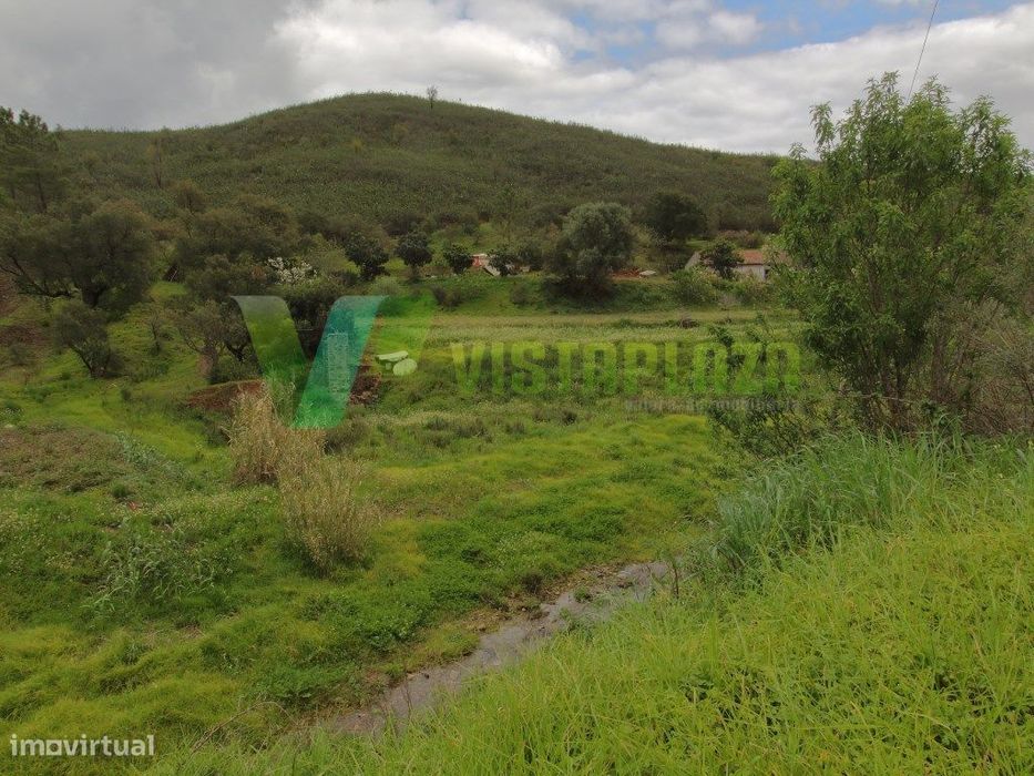 Terreno Rústico Com Água e Energia Elétrica, Mexilhoeira Grande Por... — Portimão, Faro