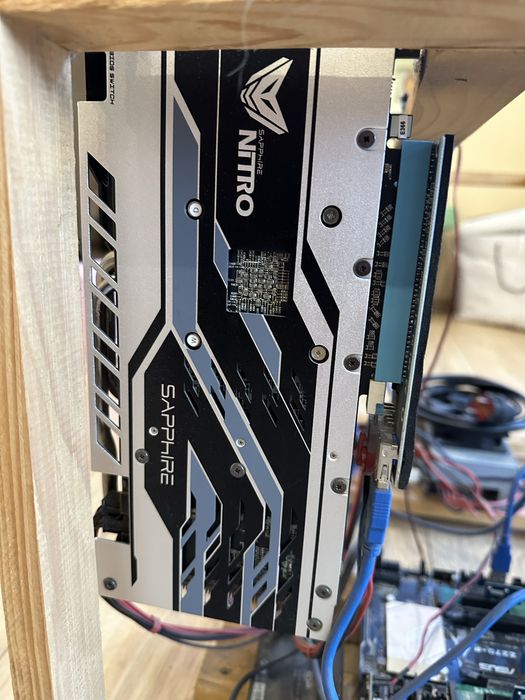 Майнинг ферма RX580 8GB sapphire