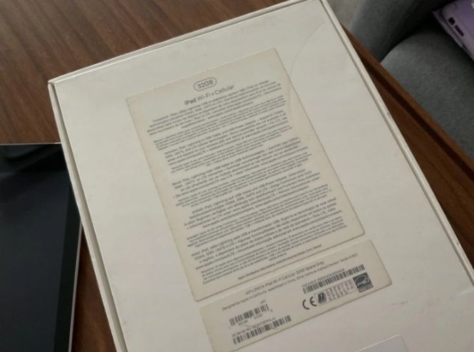 iPad Wi-Fi + Celular 5 Geração