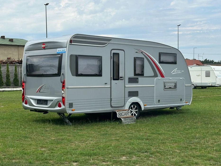 Burstner AVERSO 510 TK PLUS z klimą, napędem i przedsionkiem- 7 os.  Przyczepa po dużym serwisie z fakturą i gwarancją.