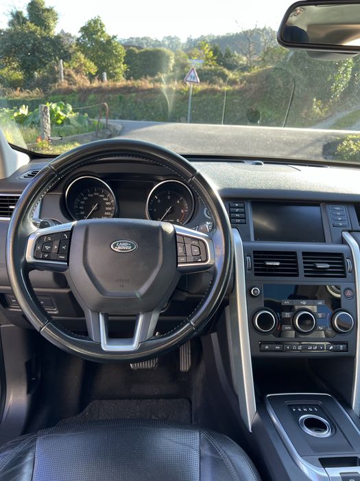 Land Rover Discovery Sport 2.0 TD4 180HP Auto 4x4 SE