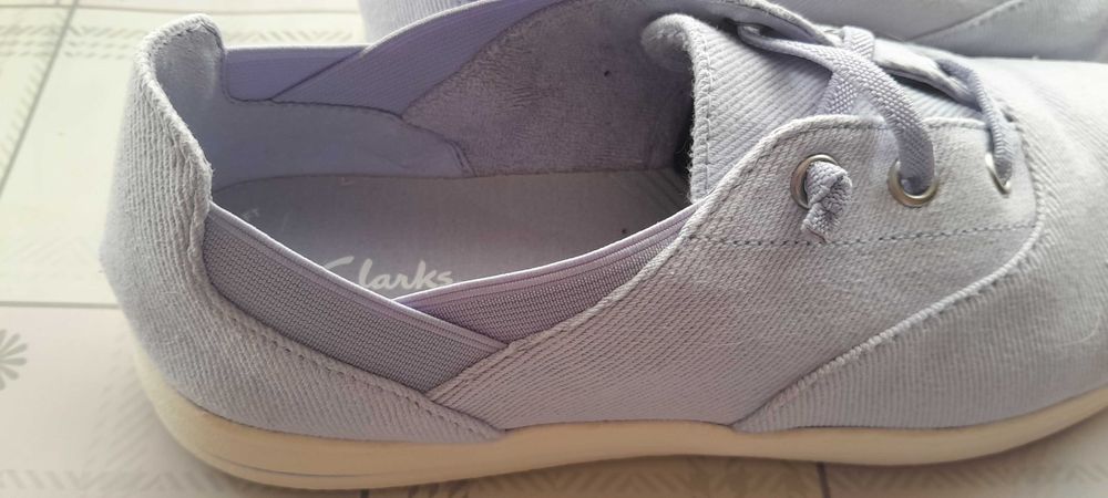 Нові кеди Clarks