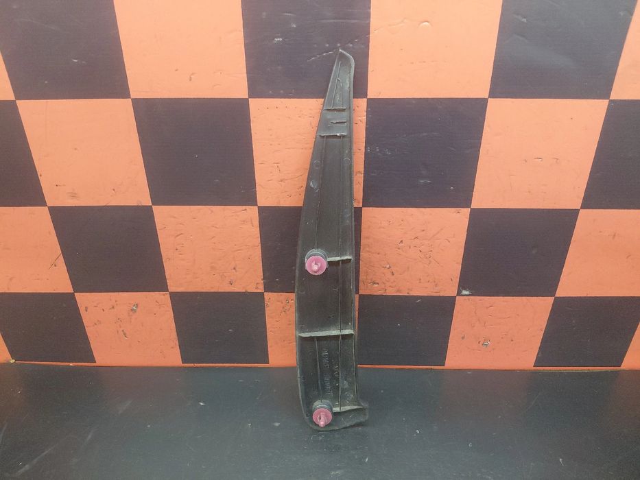 Friso da porta frente direita TOYOTA Dyna Chassis (KD_, LY_, _Y2_, _U3