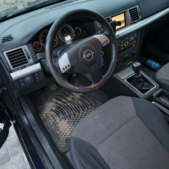 Opel Vectra C 1.9 CDTi 150 KM